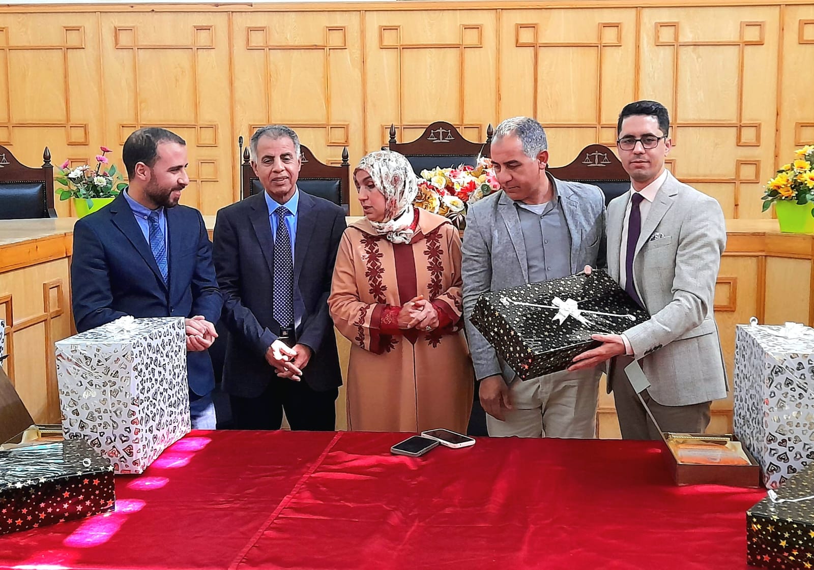 العدالة تكرم رجالها: المحكمة الابتدائية بسوق السبت أولاد نمة تحتفي ...